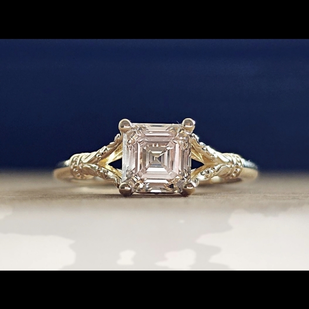 Asscher(Square Emerald) IGI 10 k RING